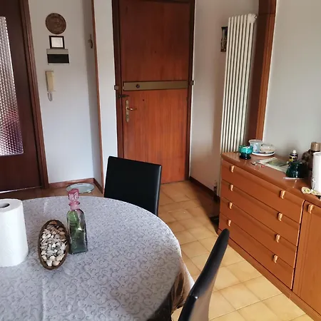 Ampia Con Balcone Privato *