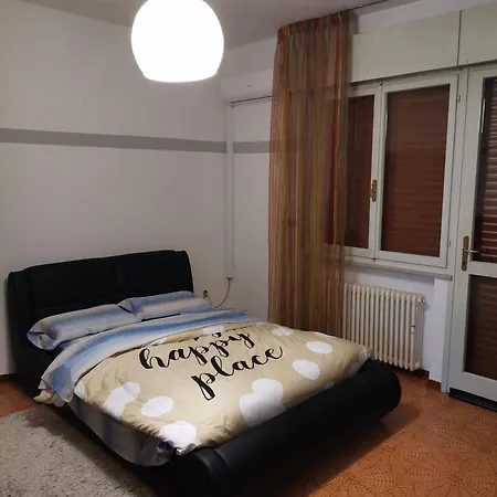 Ampia Con Balcone Privato Guest house