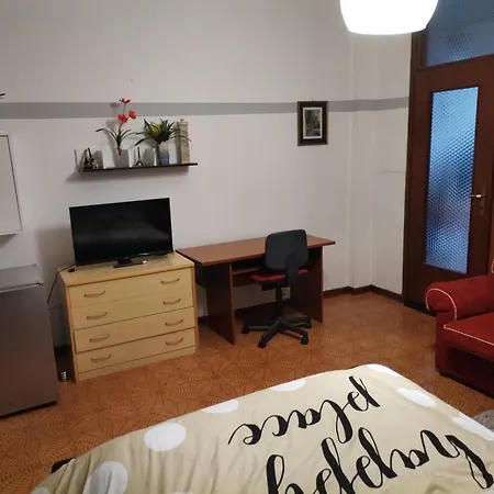Ampia Con Balcone Privato Πανσιόν *