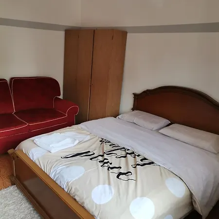 Ampia Con Balcone Privato Guest house