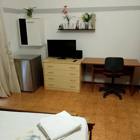 Pensión Ampia Con Balcone Privato Pordenone